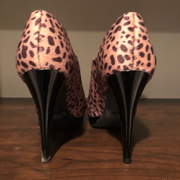 NWT Sz 7.5 Leopard print faux fur bootie - Picture 6 of 6